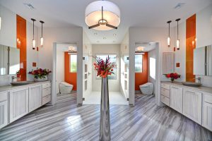 interior design transformations

A Bright Vibrant Bathroom Is This Homeowner's Dream